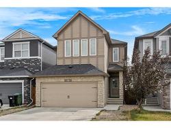 32 Nolancrest Circle NW Calgary, AB T3R 0T8