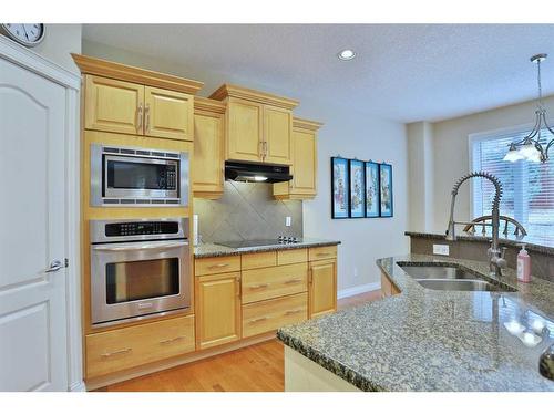 31 Sherwood Heath Nw, Calgary, AB - Indoor Photo Showing Kitchen With Double Sink