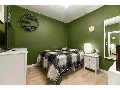 1124-76 Cornerstone Passage Ne, Calgary, AB - Indoor Photo Showing Bedroom