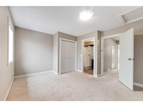 2306-2445 Kingsland Road, Airdrie, AB - Indoor Photo Showing Other Room