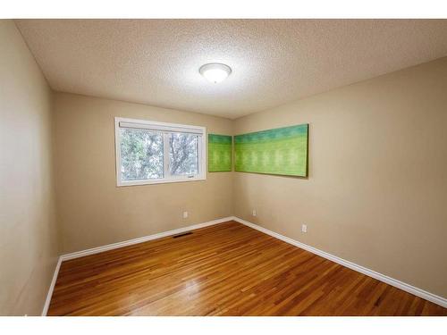 8508 Addison Drive Se, Calgary, AB - Indoor Photo Showing Other Room