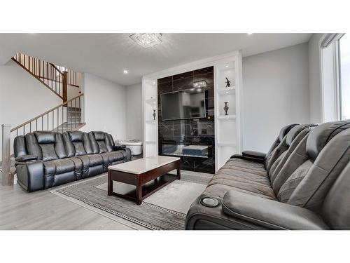 72 Saddlepeace Way Ne, Calgary, AB - Indoor Photo Showing Living Room