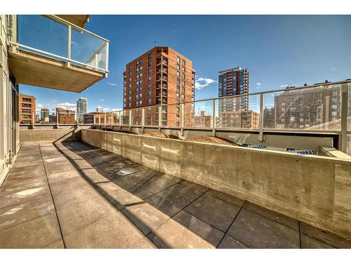 202-1319 14 Avenue Sw, Calgary, AB - Outdoor With Balcony