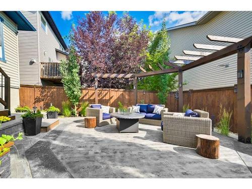 90 Rockyspring Circle Nw, Calgary, AB - Outdoor