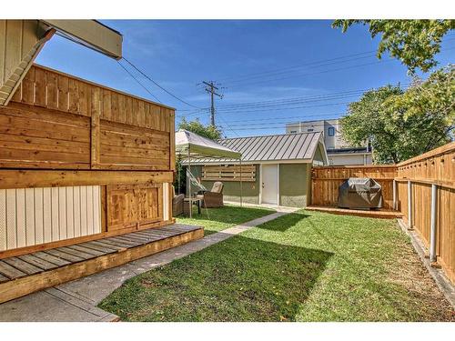 433 7A Street Ne, Calgary, AB - Outdoor With Deck Patio Veranda With Exterior