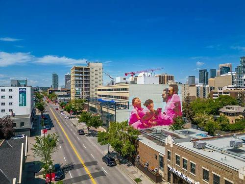 410-836 Royal Avenue Sw, Calgary, AB - Outdoor With View