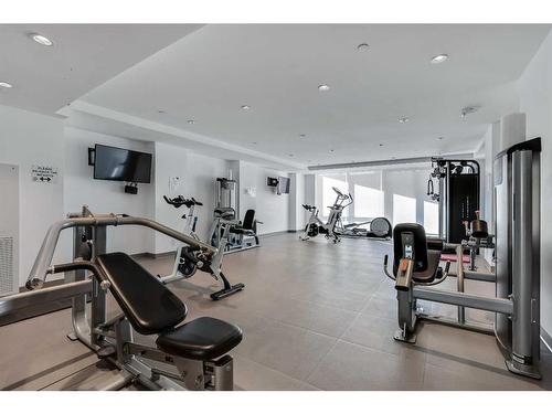 2104-615 6 Avenue Se, Calgary, AB - Indoor Photo Showing Gym Room