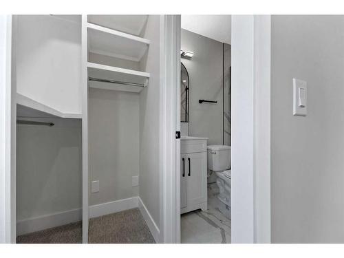 250 Cougar Plateau Mews Sw, Calgary, AB - Indoor