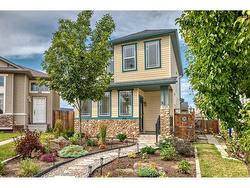 304 Eversyde Circle SW Calgary, AB T2Y 5C7