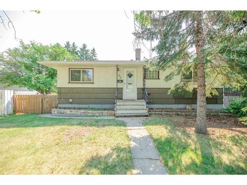 512 Northmount Drive Nw, Calgary, AB - Outdoor