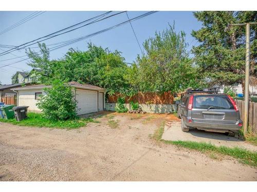 512 Northmount Drive Nw, Calgary, AB - Outdoor