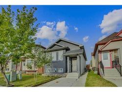 62 Taracove Estate Drive NE Calgary, AB T3J 4R3