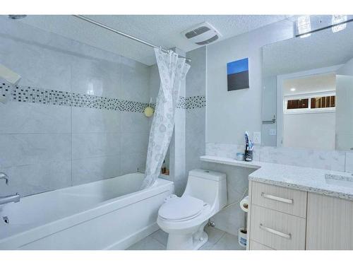 62 Taracove Estate Drive Ne, Calgary, AB - Indoor Photo Showing Bathroom