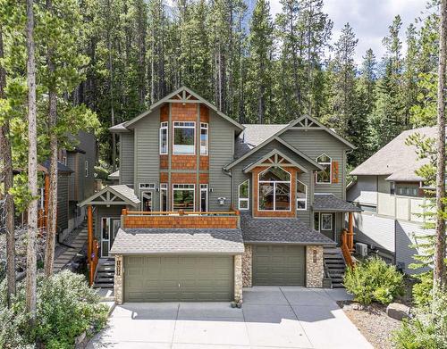 1077 Wilson Way, Canmore, AB - Outdoor With Facade