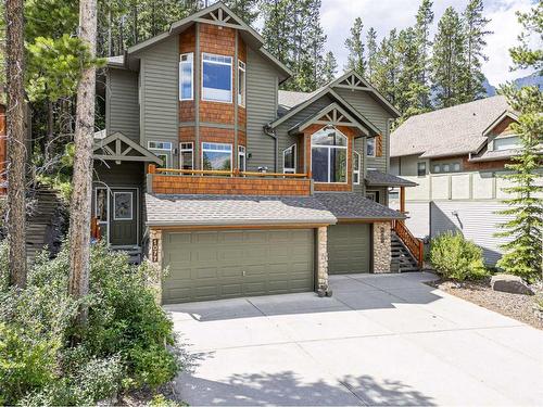 1077 Wilson Way, Canmore, AB - Outdoor With Facade