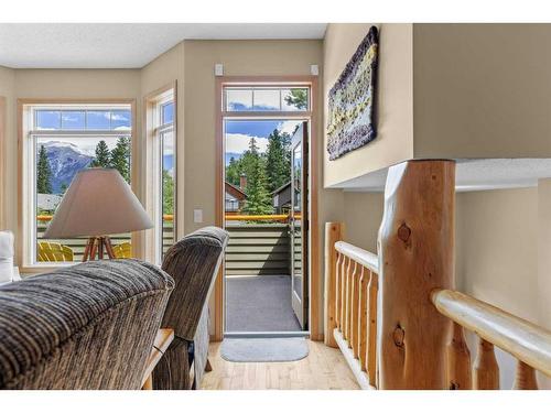 1077 Wilson Way, Canmore, AB - Indoor Photo Showing Other Room