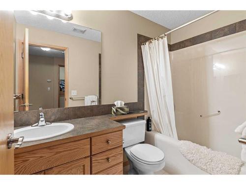 1077 Wilson Way, Canmore, AB - Indoor Photo Showing Bathroom