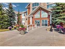 351-6868 Sierra Morena Boulevard SW Calgary, AB T3H 3R6