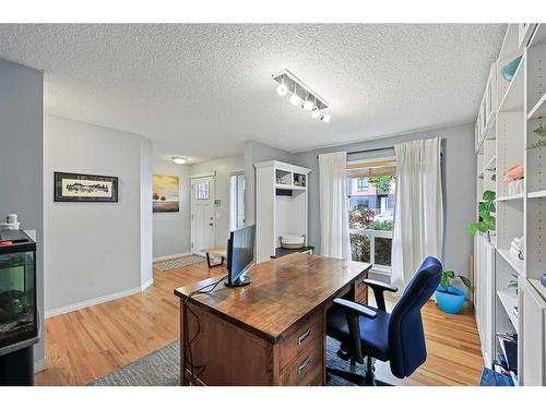 504 22 Avenue Nw, Calgary, AB - Indoor