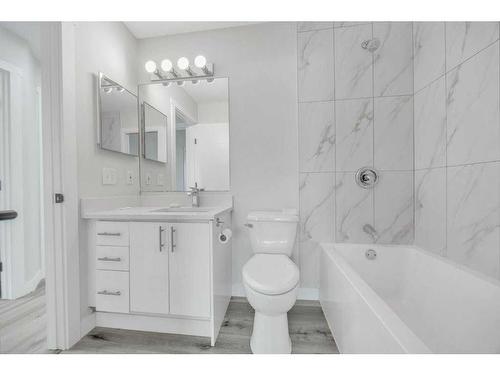 215 Coral Springs Circle Ne, Calgary, AB - Indoor Photo Showing Bathroom