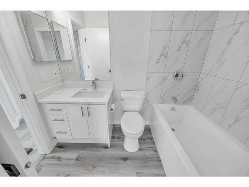 215 Coral Springs Circle Ne, Calgary, AB - Indoor Photo Showing Bathroom