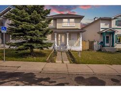 215 Coral Springs Circle NE Calgary, AB T3J 3P7