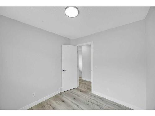 215 Coral Springs Circle Ne, Calgary, AB - Indoor Photo Showing Other Room