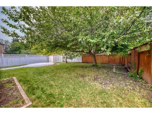 160 Sandringham Close Nw, Calgary, AB - Outdoor With Backyard