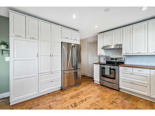 144003 370 Avenue West, Rural Foothills County, AB - Indoor Photo Showing Kitchen With Stainless Steel Kitchen