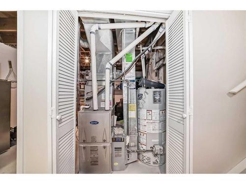 23 Sanderling Rise Nw, Calgary, AB - Indoor Photo Showing Basement