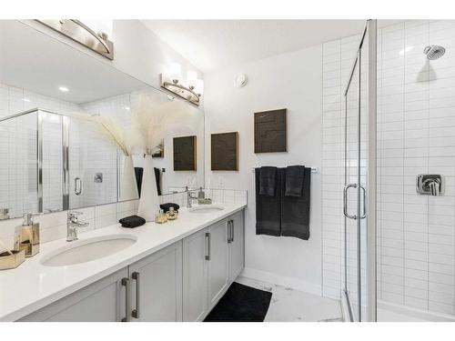 63 Heirloom Boulevard Se, Calgary, AB - Indoor Photo Showing Bathroom