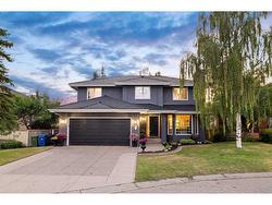 104 Christie Knoll Heights SW Calgary, AB T3H 2V2