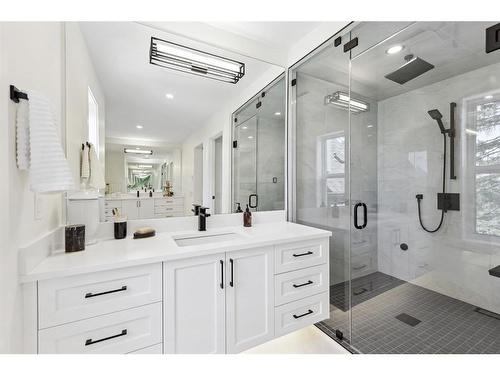 1423 Child Avenue Ne, Calgary, AB - Indoor Photo Showing Bathroom