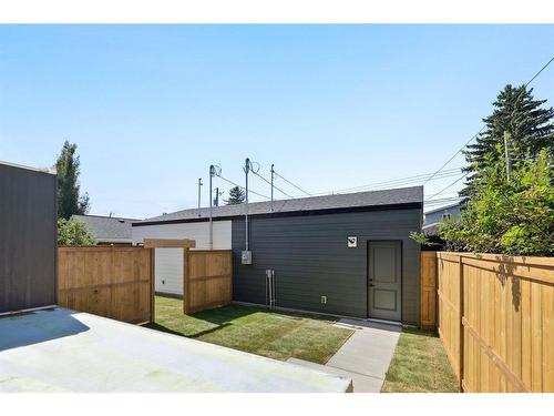 1423 Child Avenue Ne, Calgary, AB - Outdoor