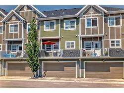 511 EVANSRIDGE Common NW Calgary, AB T3P 0P3