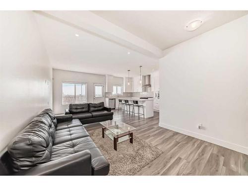 146 Homestead Park Ne, Calgary, AB - Indoor Photo Showing Living Room