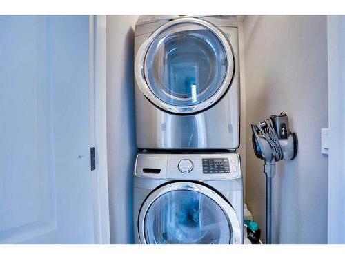 328 Cornerstone Passage Ne, Calgary, AB - Indoor Photo Showing Laundry Room