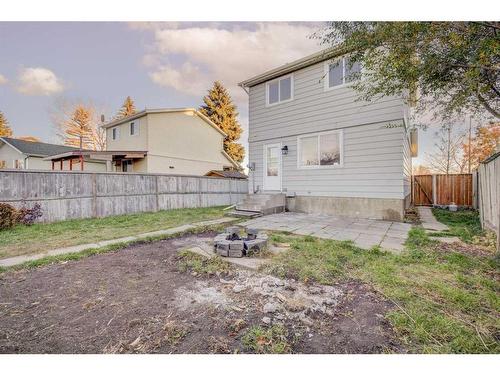 171 Erin Woods Drive Se, Calgary, AB - Outdoor