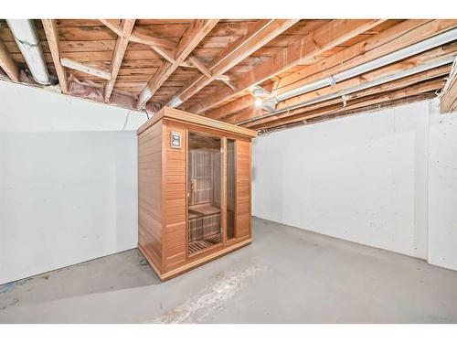 4602 Passchendaele Road Sw, Calgary, AB - Indoor Photo Showing Basement