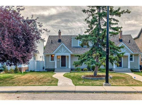 4602 Passchendaele Road Sw, Calgary, AB - Outdoor With Facade