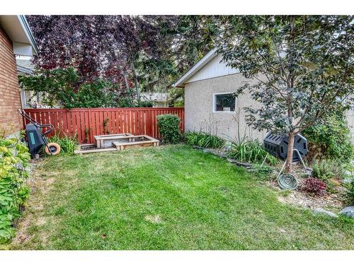 4519 Viscount Drive Nw, Calgary, AB - Outdoor