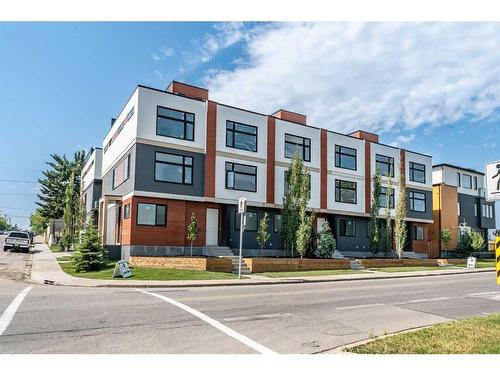 3-3404 8 Avenue Sw, Calgary, AB - Outdoor With Facade