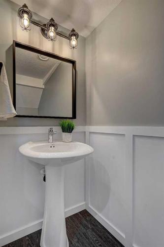 420 Cranford Mews Se, Calgary, AB - Indoor Photo Showing Bathroom