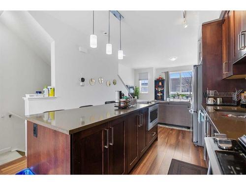 978 Sherwood Boulevard Nw, Calgary, AB - Indoor Photo Showing Kitchen With Double Sink