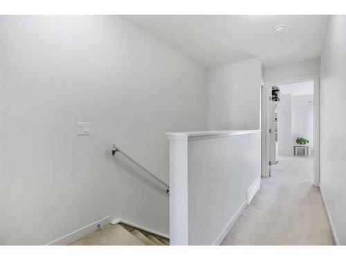 978 Sherwood Boulevard Nw, Calgary, AB - Indoor Photo Showing Other Room