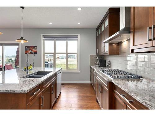 1604 Montrose Terrace East, High River, AB - Indoor Photo Showing Kitchen With Double Sink With Upgraded Kitchen