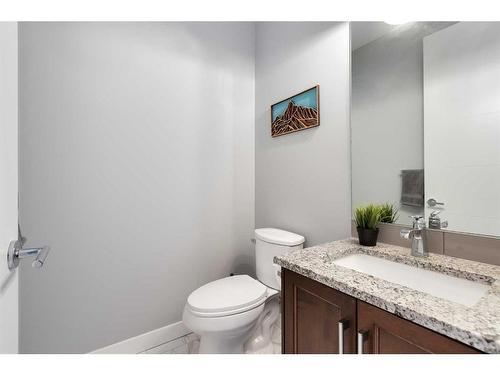 1604 Montrose Terrace East, High River, AB - Indoor Photo Showing Bathroom