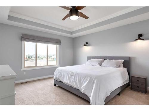 1604 Montrose Terrace East, High River, AB - Indoor Photo Showing Bedroom