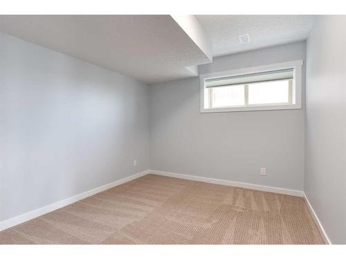 1604 Montrose Terrace East, High River, AB - Indoor Photo Showing Other Room