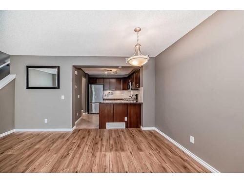 10582 Cityscape Drive Ne, Calgary, AB - Indoor Photo Showing Kitchen